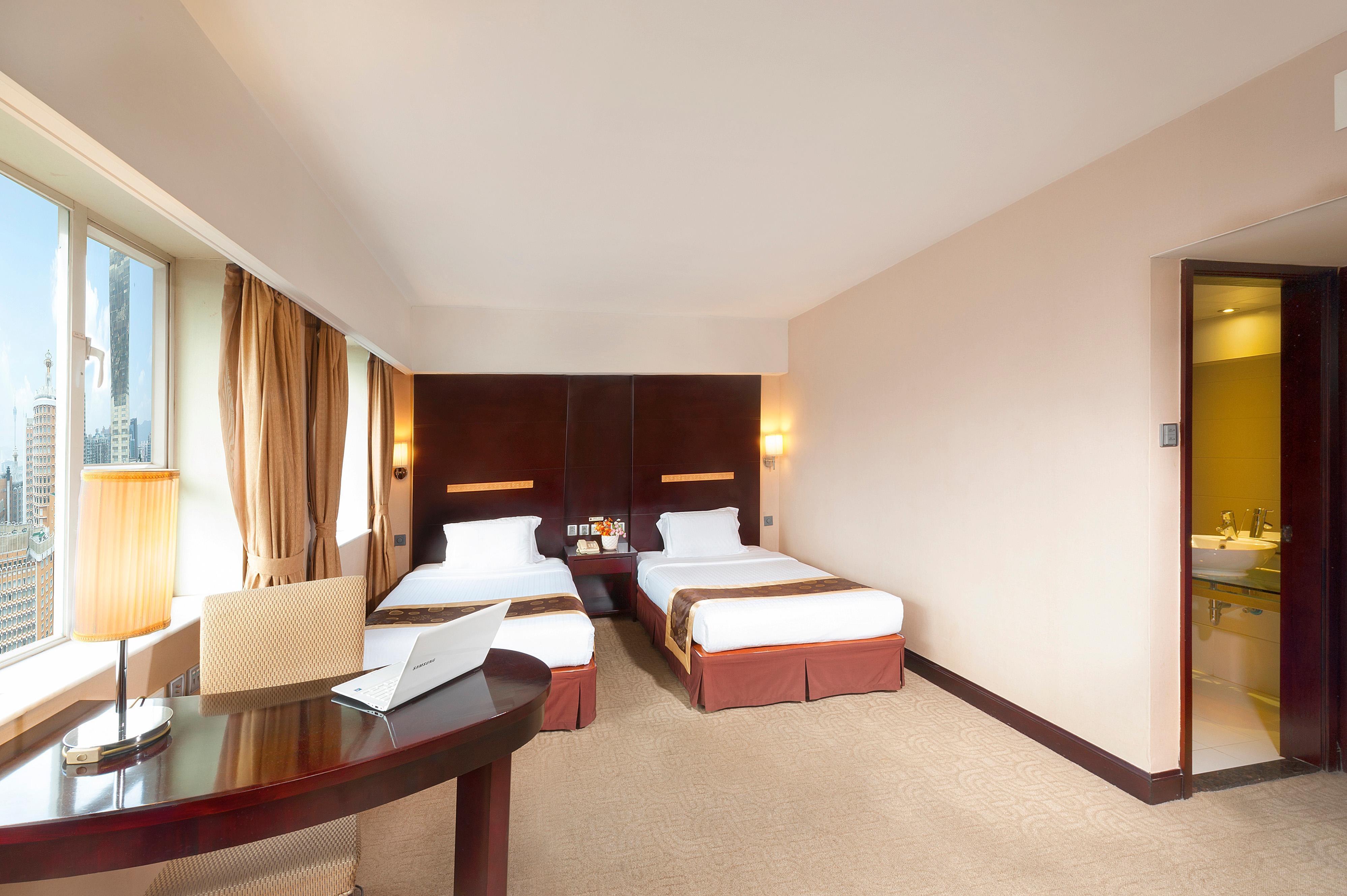 Hotel Beverly Plaza Macau Exterior photo