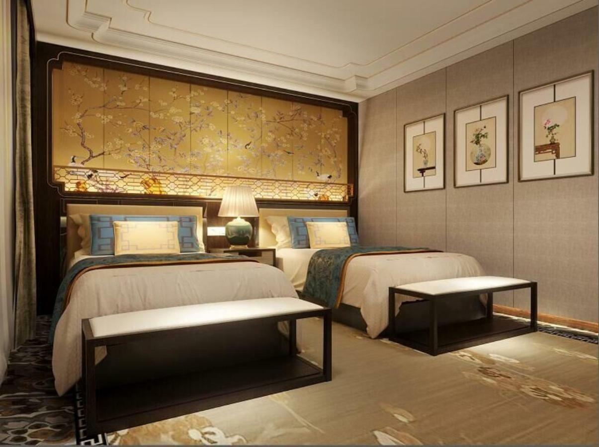 Hotel Beverly Plaza Macau Exterior photo